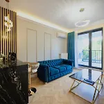 Golden Park Apartmán 4*