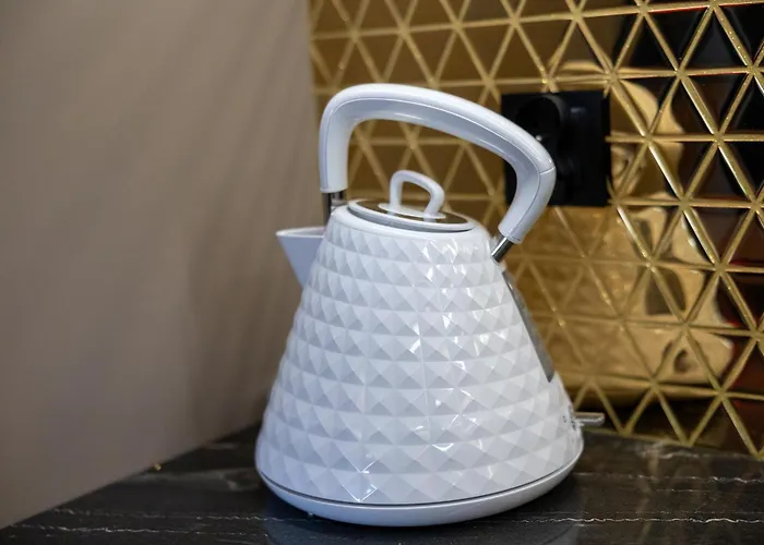 アパート Golden Park 4*