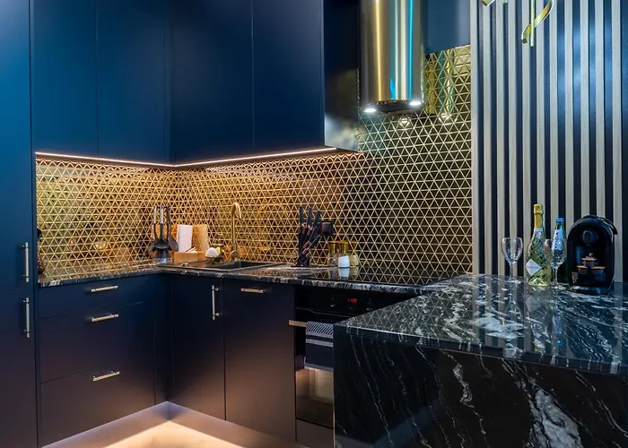 アパート Golden Park 4*